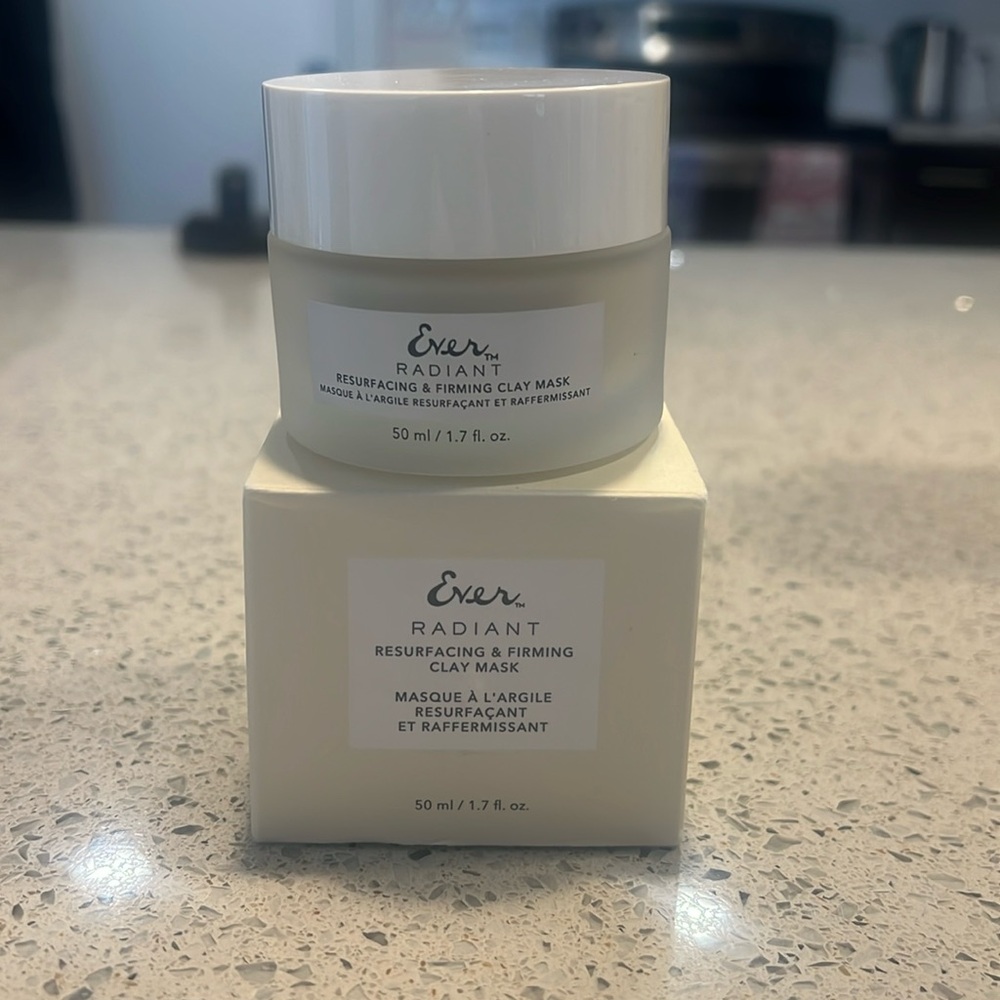 Ever RADIANT Resurfacing & Firming Clay Mask Face Beauty Skincare Smoothing.